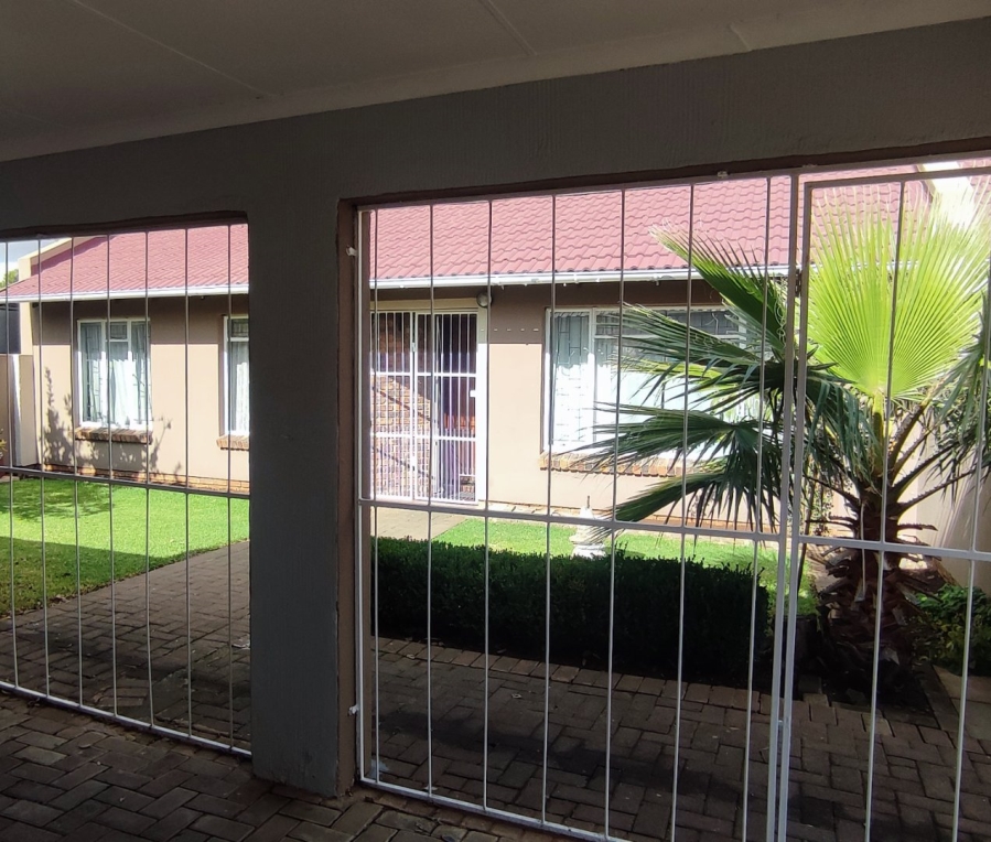 3 Bedroom Property for Sale in Uitsig Free State